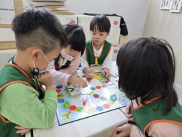 學習區好好玩:數學區-一起玩桌遊