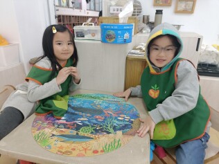 學習區好好玩:數學區合作拼拼圖