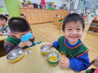 學習區好好玩:烹飪區--喝果汁