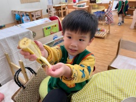 學習區好好玩:烹飪區-處理香蕉