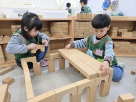 學習區好好玩:積木區-一起蓋房子