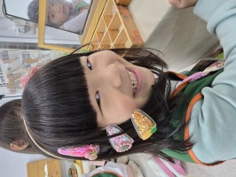 學習區好好玩:美髮區-我會夾髮夾