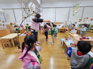 過港生活～日日有趣  日日樂活:師生一起搭火車過山洞